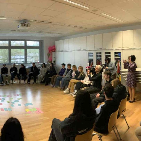 Workshop Buzzard mit Ministerin Gerlach