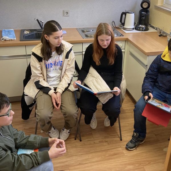 Lesescouts vermit­teln Lesefreude