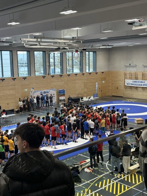 Mittel (417FD939-791C-4882-9D2A-120D86461700)